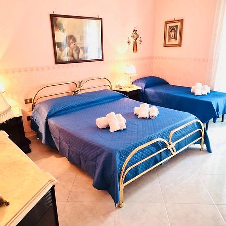 Colasante House Molfetta Bagian luar foto